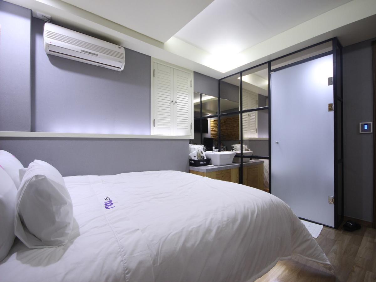 Roo Motel Pusan Zewnętrze zdjęcie